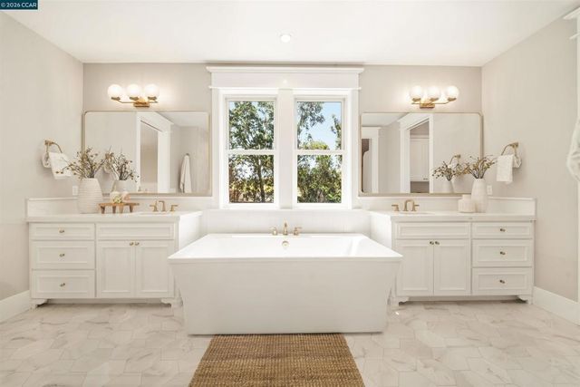 1206 Northgate Rd, Walnut Creek, CA 94598