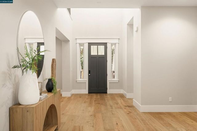 1206 Northgate Rd, Walnut Creek, CA 94598