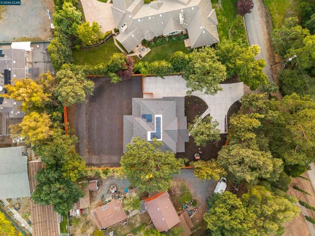 1206 Northgate Rd, Walnut Creek, CA 94598