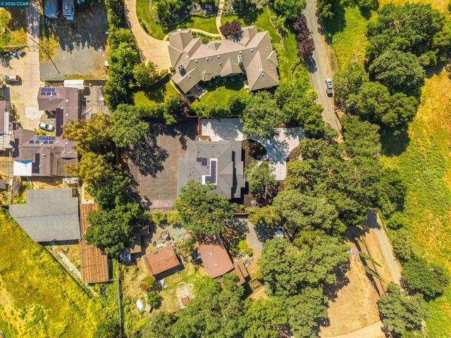 1206 Northgate Rd, Walnut Creek, CA 94598
