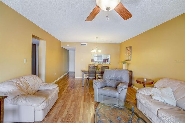 2400 WINDING CREEK BOULEVARD 3-202, Clearwater, FL 33761