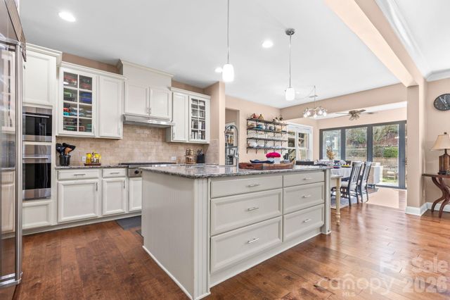 158 Eagles Landing Drive, Mooresville, NC 28117