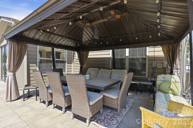 158 Eagles Landing Drive, Mooresville, NC 28117