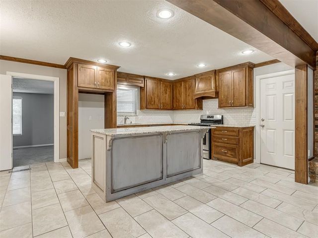 502 W Morehead Avenue, Washington, OK 73093