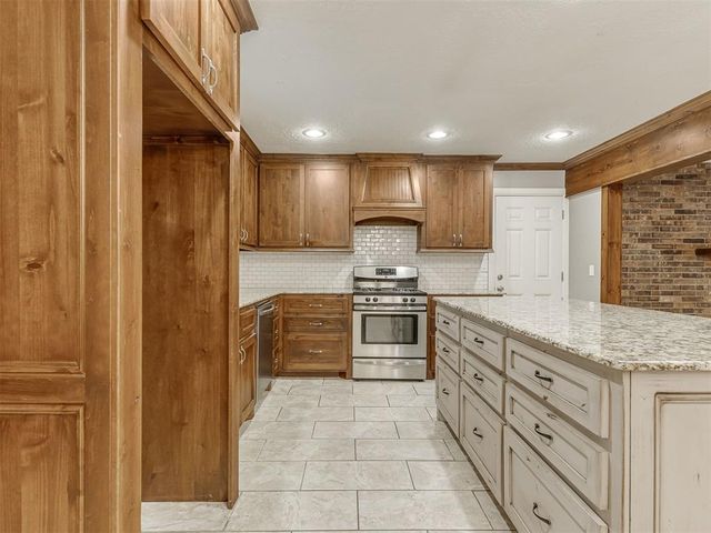502 W Morehead Avenue, Washington, OK 73093