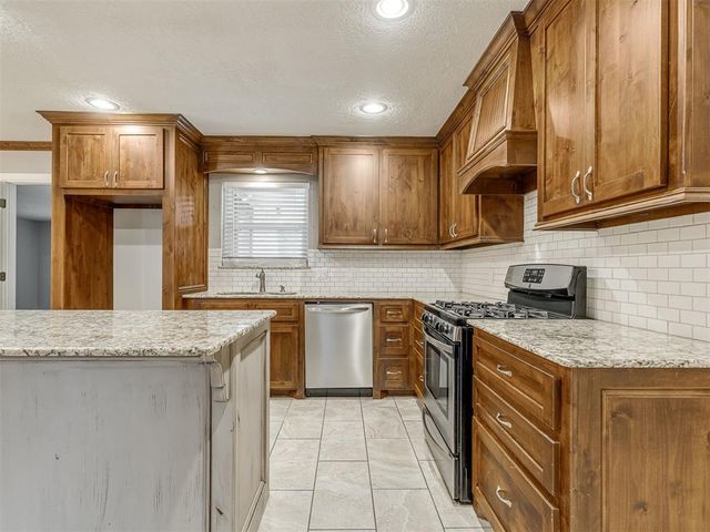 502 W Morehead Avenue, Washington, OK 73093