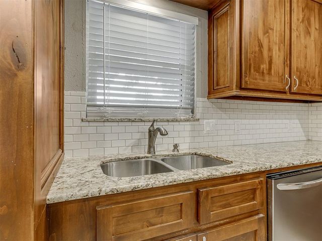 502 W Morehead Avenue, Washington, OK 73093