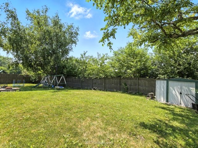 216 Cheshire Court, Bolingbrook, IL 60440