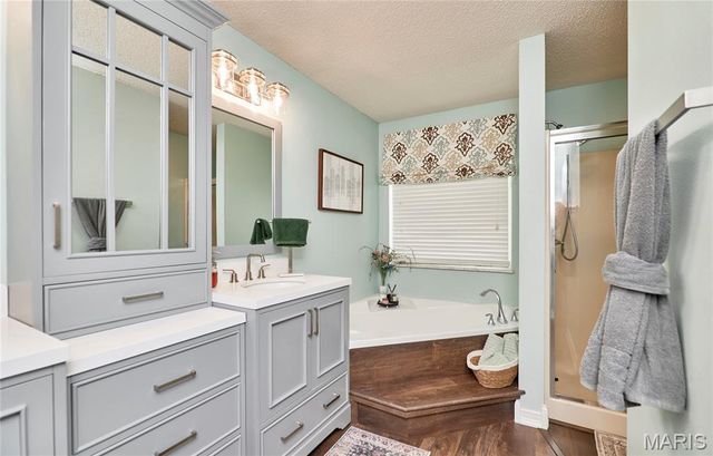 3 Floral Court, O'fallon, MO 63368