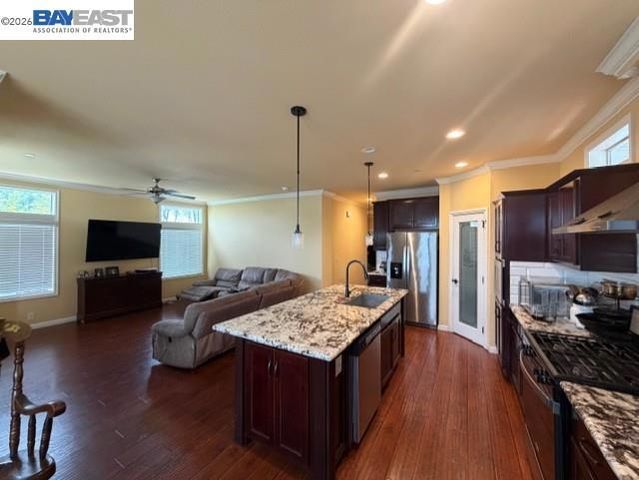 426 Honolulu Circle, Union City, CA 94587