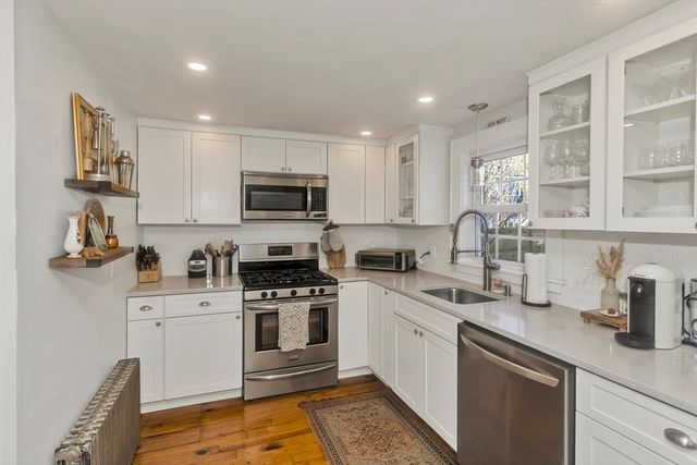 15 Devon Road, Braintree, MA 02184