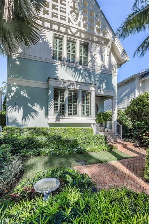 32 6th ST S, NAPLES, FL 34102 — photo 2