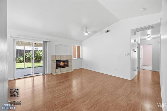 5308 Sierra Pine Court, Bakersfield, CA 93313