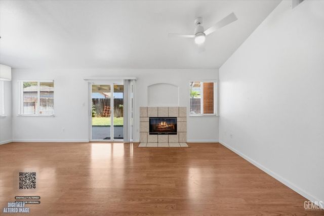 5308 Sierra Pine Court, Bakersfield, CA 93313