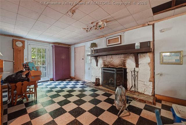 1539 Hampton Road, Charleston, WV 25314