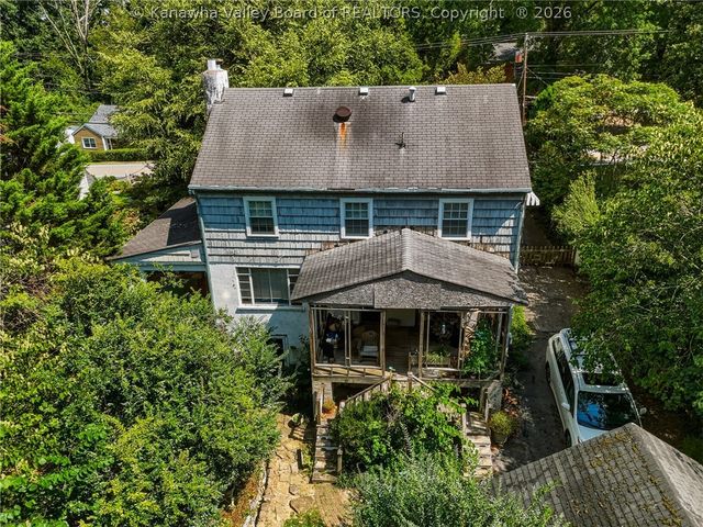 1539 Hampton Road, Charleston, WV 25314