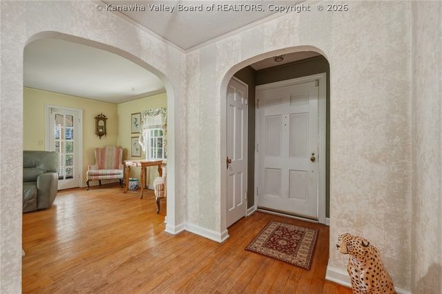 1539 Hampton Road, Charleston, WV 25314