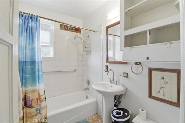 2103 Harriman A, Redondo Beach, CA 90278