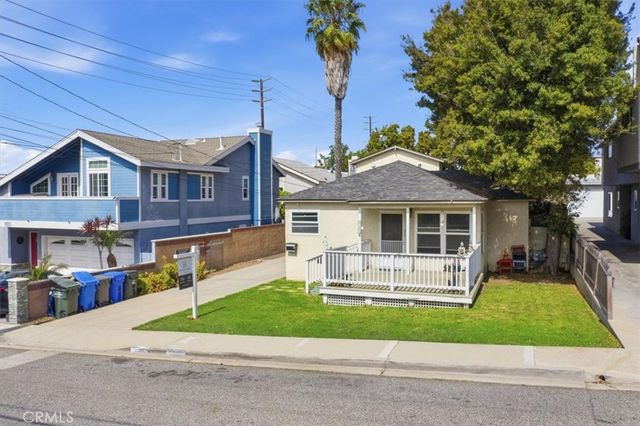 2103 Harriman A, Redondo Beach, CA 90278