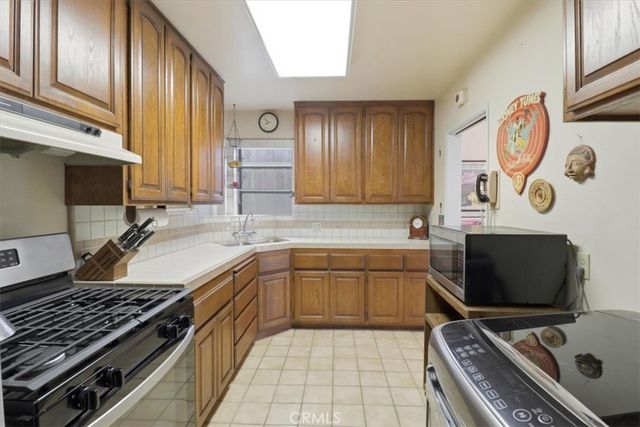 2103 Harriman A, Redondo Beach, CA 90278