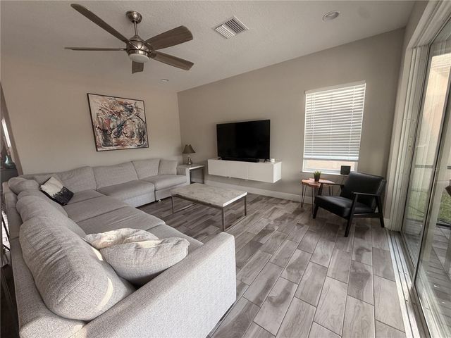 18071 AERO AVENUE, Land O Lakes, FL 34638