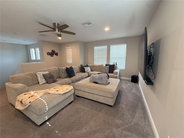 18071 AERO AVENUE, Land O Lakes, FL 34638