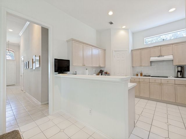 18407 Tettenhall Drive, Dallas, TX 75252