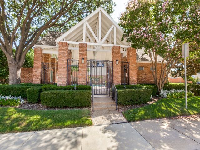 18407 Tettenhall Drive, Dallas, TX 75252