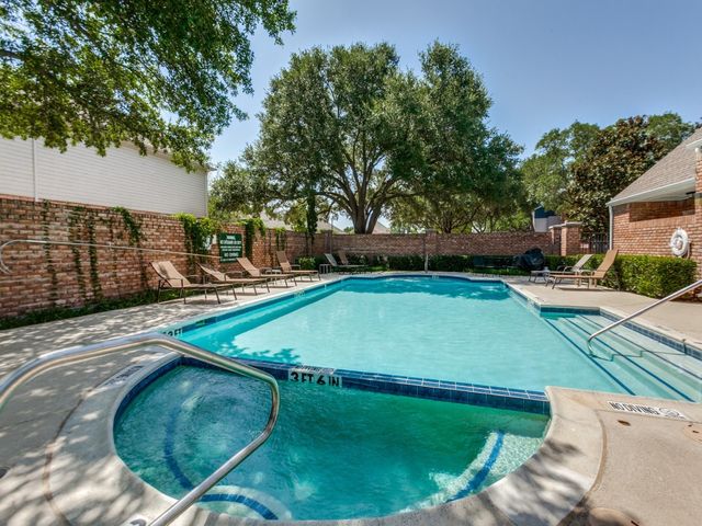 18407 Tettenhall Drive, Dallas, TX 75252