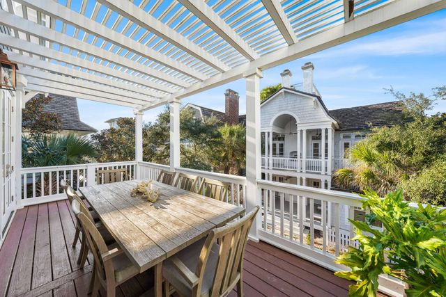 90 S Founders Lane, Inlet Beach, FL 32461
