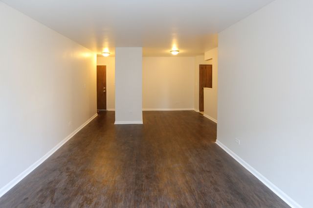 1040 W HOLLYWOOD Avenue 322, Chicago, IL 60660