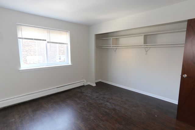 1040 W HOLLYWOOD Avenue 322, Chicago, IL 60660