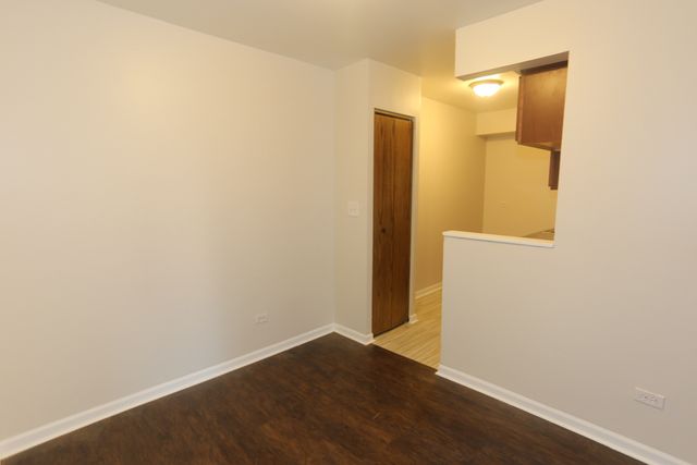 1040 W HOLLYWOOD Avenue 322, Chicago, IL 60660