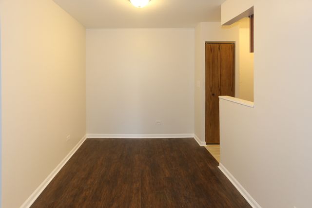1040 W HOLLYWOOD Avenue 322, Chicago, IL 60660
