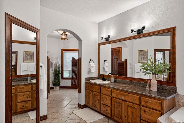 22914 Fossil Peak, San Antonio, TX 78261