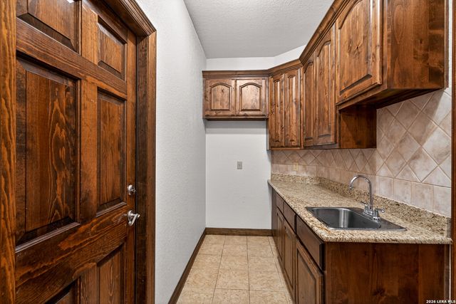 22914 Fossil Peak, San Antonio, TX 78261