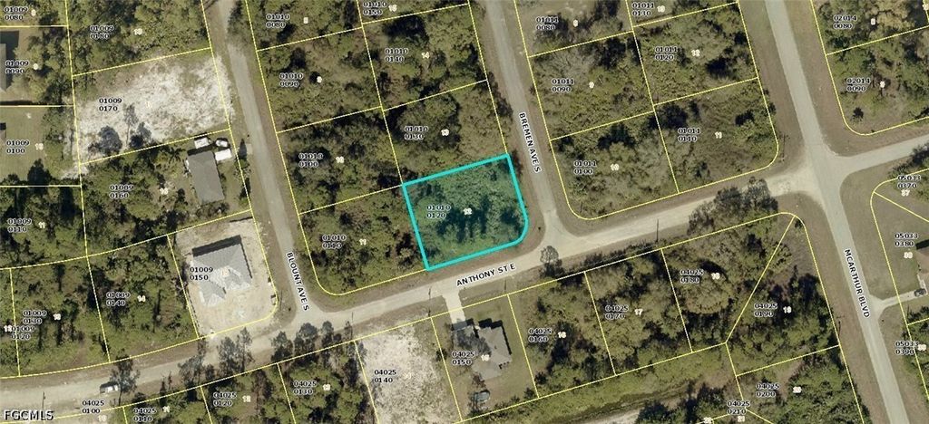 140 Bremen AVE S, Lehigh Acres, FL 33974
