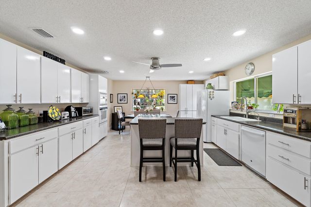 15315 78TH Drive N, Palm Beach Gardens, FL 33418