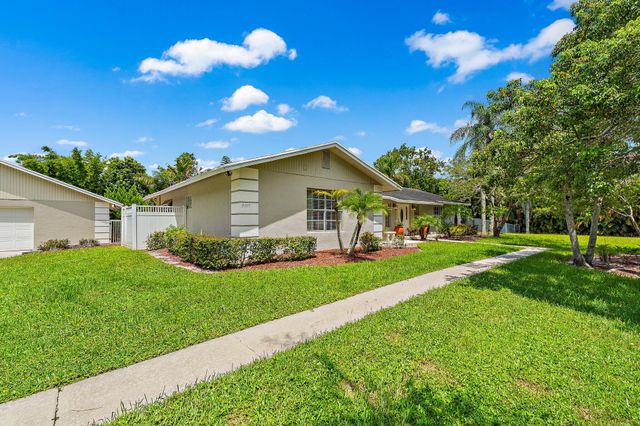 15315 78TH Drive N, Palm Beach Gardens, FL 33418