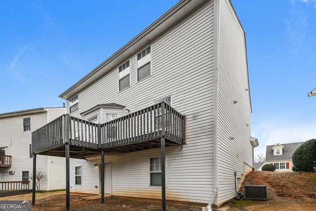 425 Village Bluff Drive, Lawrenceville, GA 30046