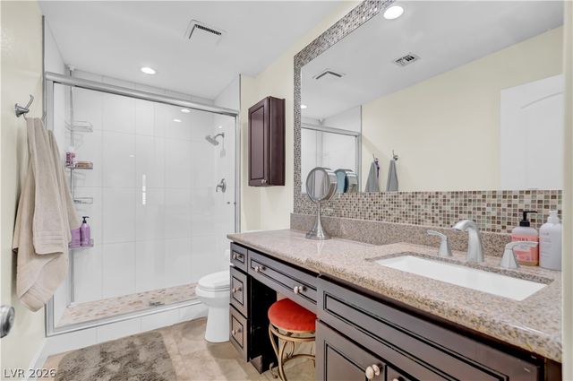 2494 Swan Lane, Las Vegas, NV 89121