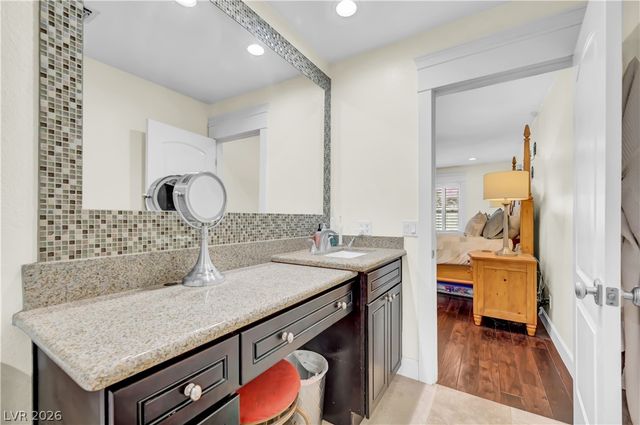 2494 Swan Lane, Las Vegas, NV 89121