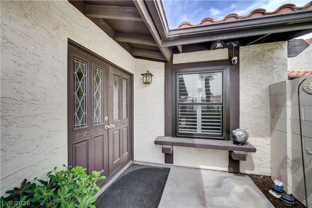 2494 Swan Lane, Las Vegas, NV 89121