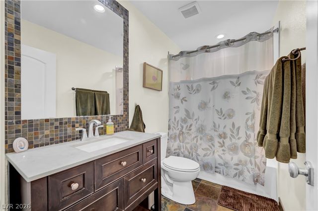 2494 Swan Lane, Las Vegas, NV 89121