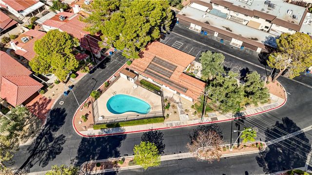 2494 Swan Lane, Las Vegas, NV 89121