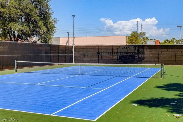 2494 Swan Lane, Las Vegas, NV 89121