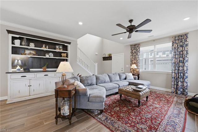 661 Middleton WAY, Chesapeake, VA 23322