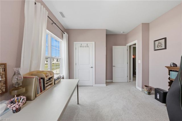 661 Middleton WAY, Chesapeake, VA 23322