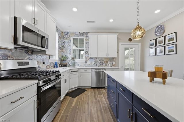 661 Middleton WAY, Chesapeake, VA 23322