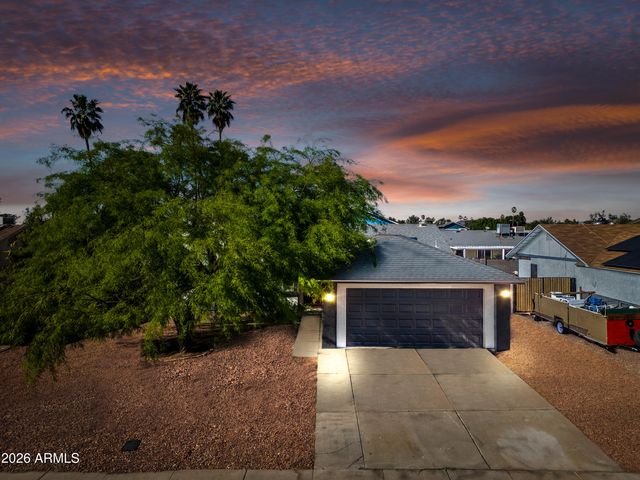 6112 W SAINT MORITZ Lane, Glendale, AZ 85306